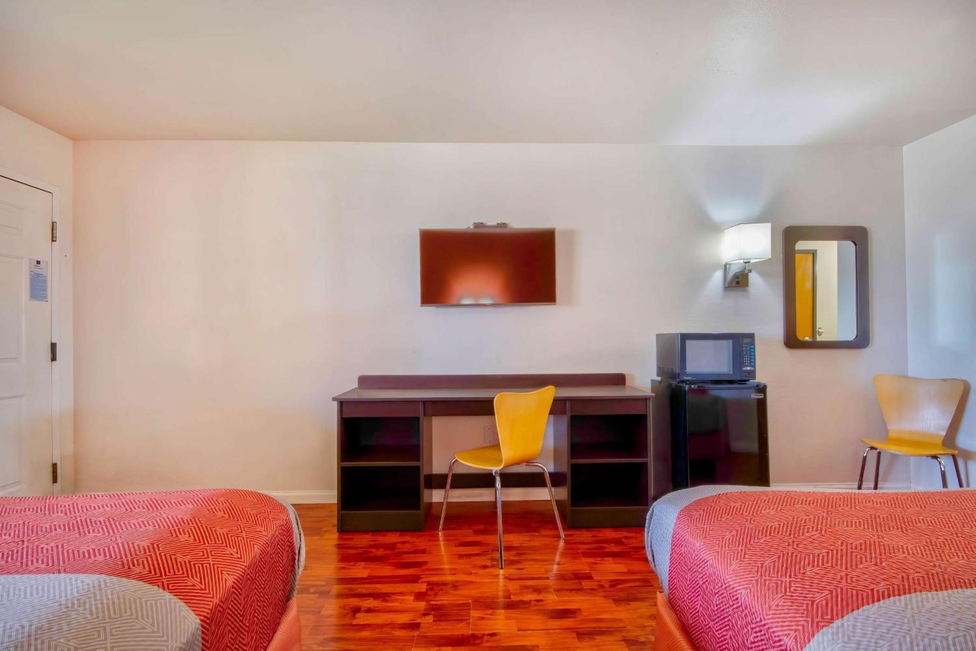 Motel 6-Santa Nella, Ca - Los Banos Екстериор снимка