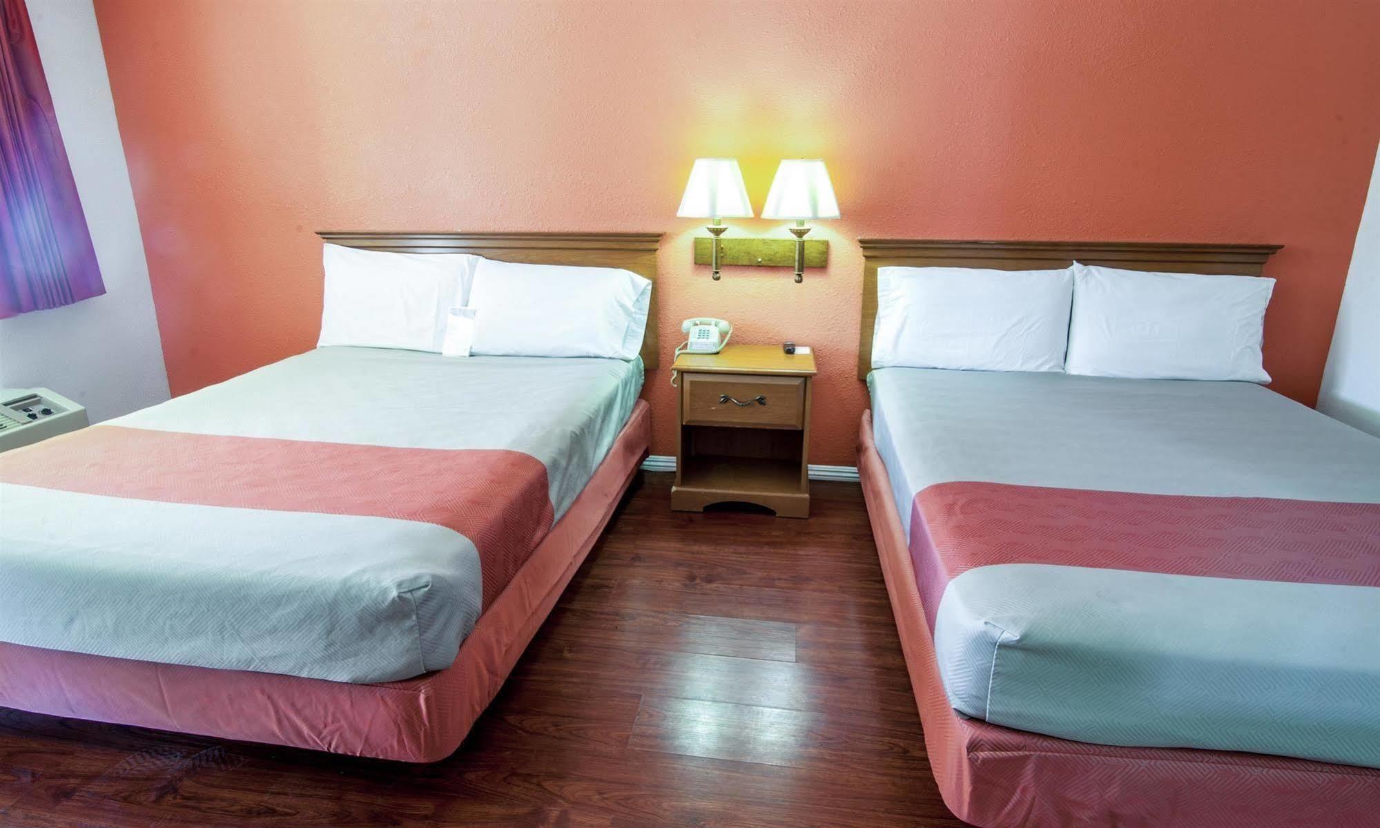 Motel 6-Santa Nella, Ca - Los Banos Екстериор снимка